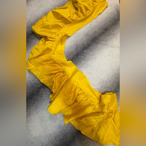 Alice + Olivia Jovie Yellow Halter Ruffle Maxi Dress Size Small - Picture 14 of 14